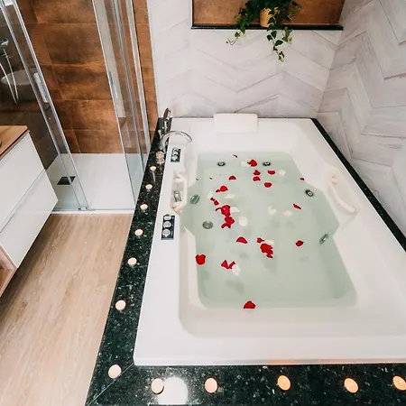 ゲストハウス Caldea カルダス・デ・レイス